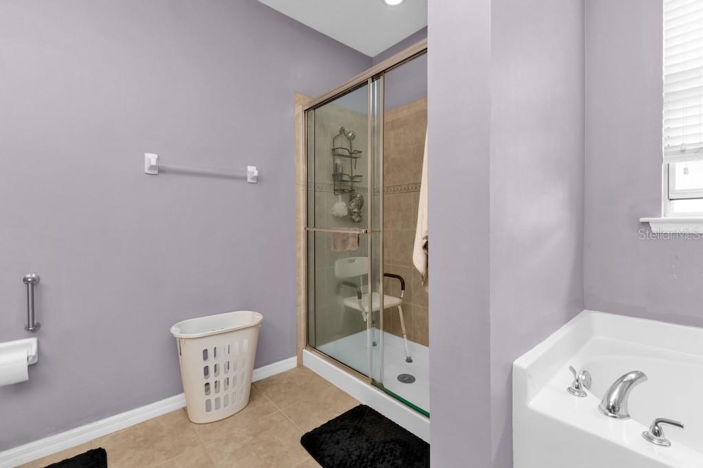 RIO VILLA LAKES - Residential