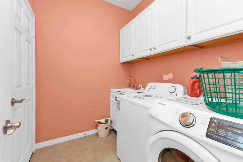 RIO VILLA LAKES - Residential