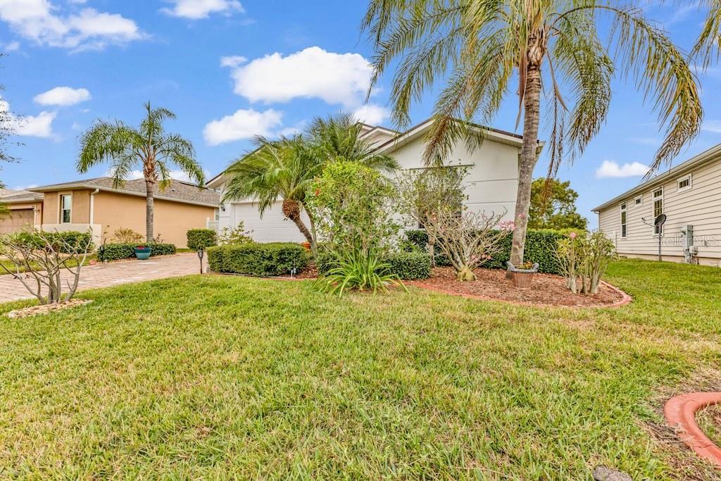 RIO VILLA LAKES - Residential