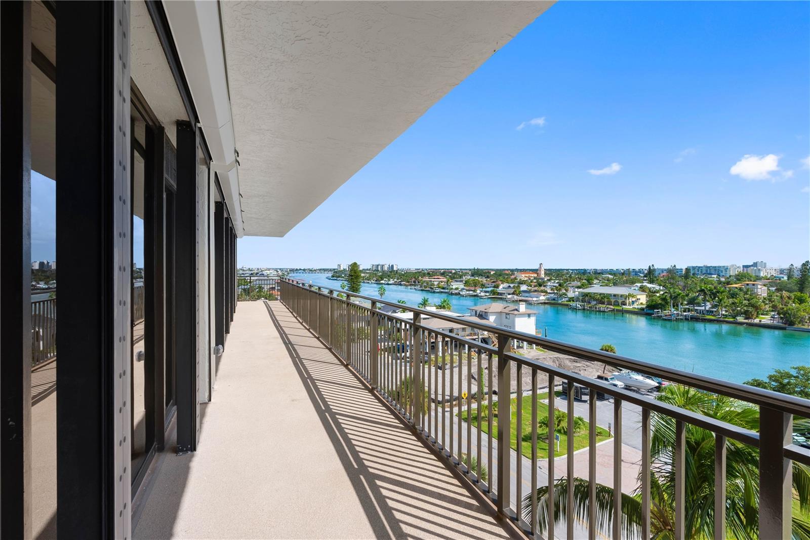 7600 BAYSHORE DRIVE 606
