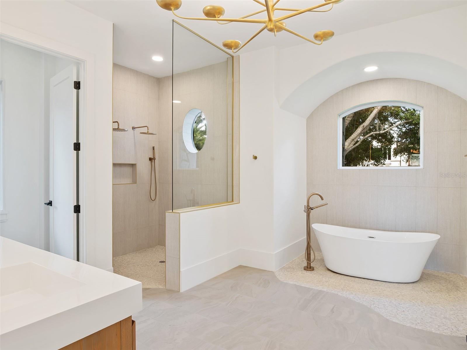 ISLEWORTH - Residential