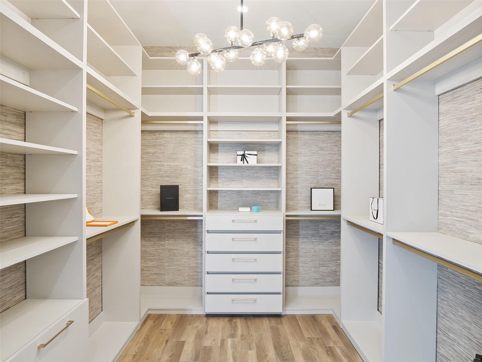 ISLEWORTH - Residential