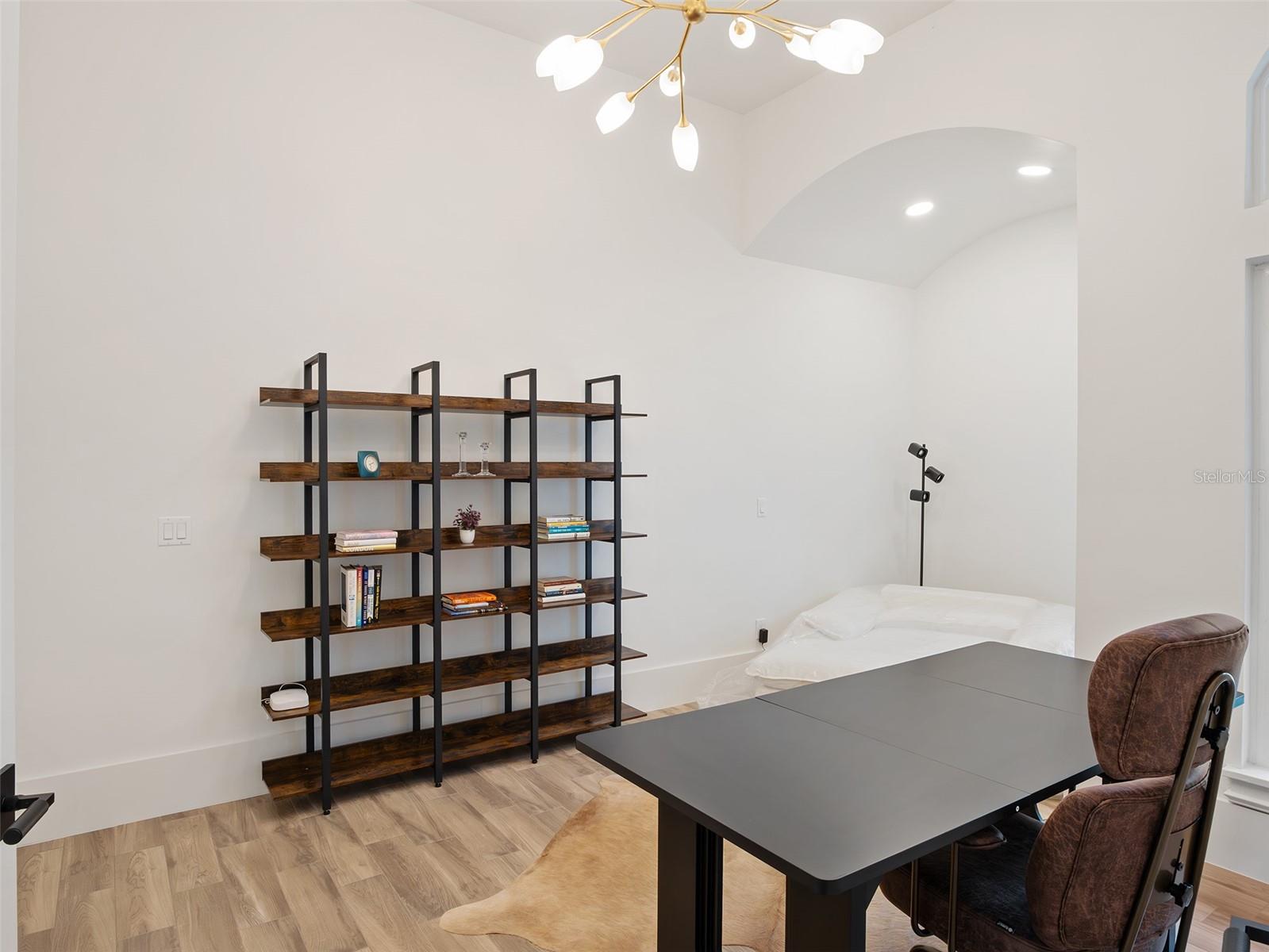 ISLEWORTH - Residential