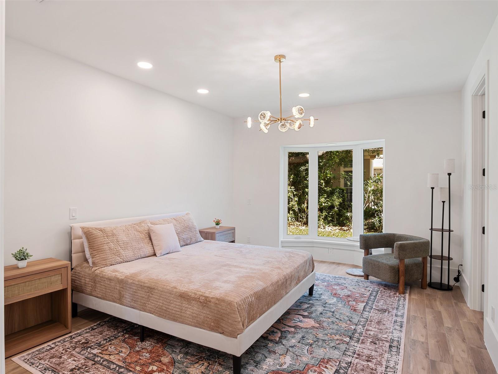 ISLEWORTH - Residential