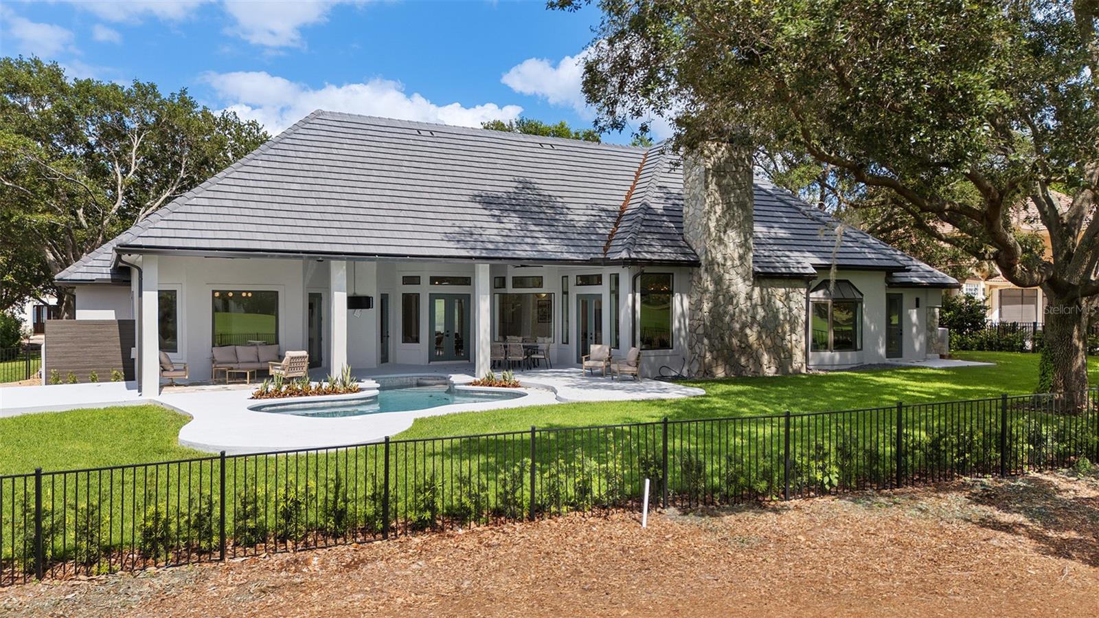 ISLEWORTH - Residential