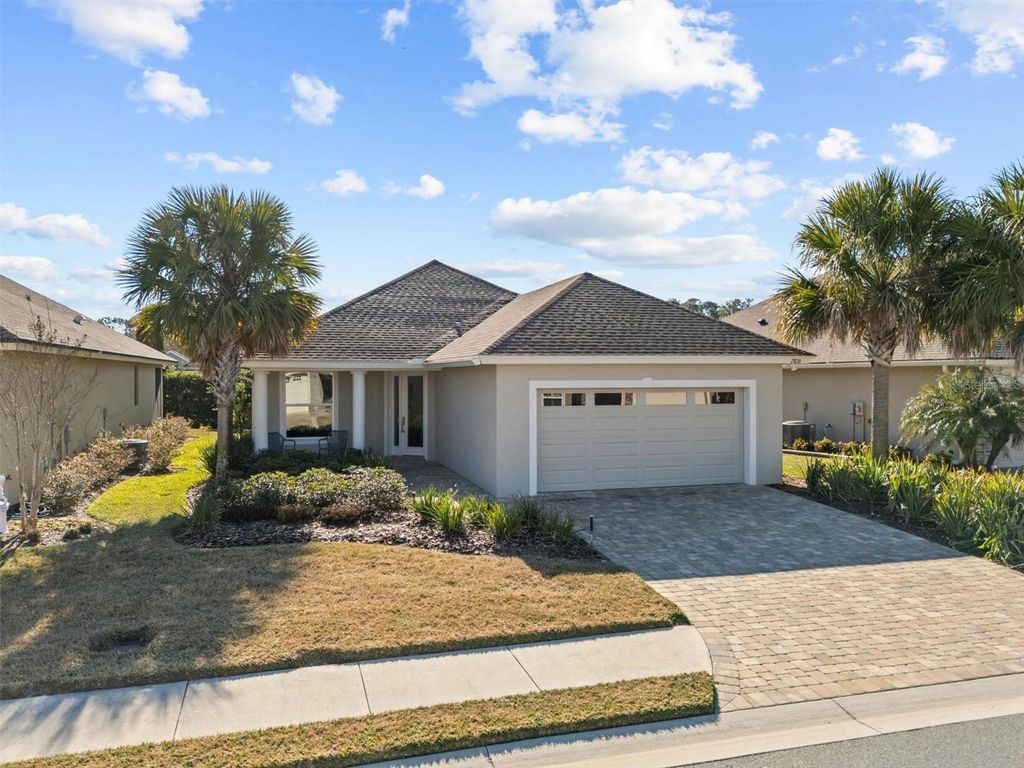 Photo of 7826 Lake James Boulevard, Lakeland, FL 33810 (MLS # L4958971)