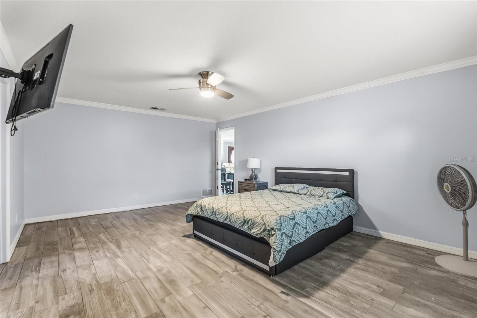 RIVERWOOD VILLAGE - Residential