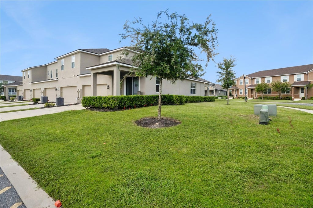 Photo of 2971 Firebush Way, Clermont, FL 34711 (MLS # G5118851)