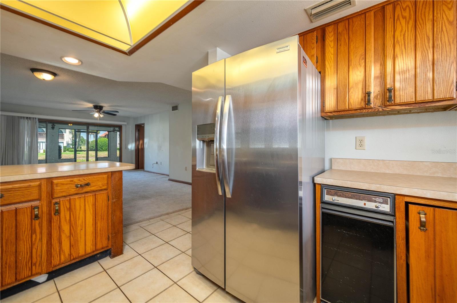 COUNTRY CLUB VILLAGE CONDO - Residential