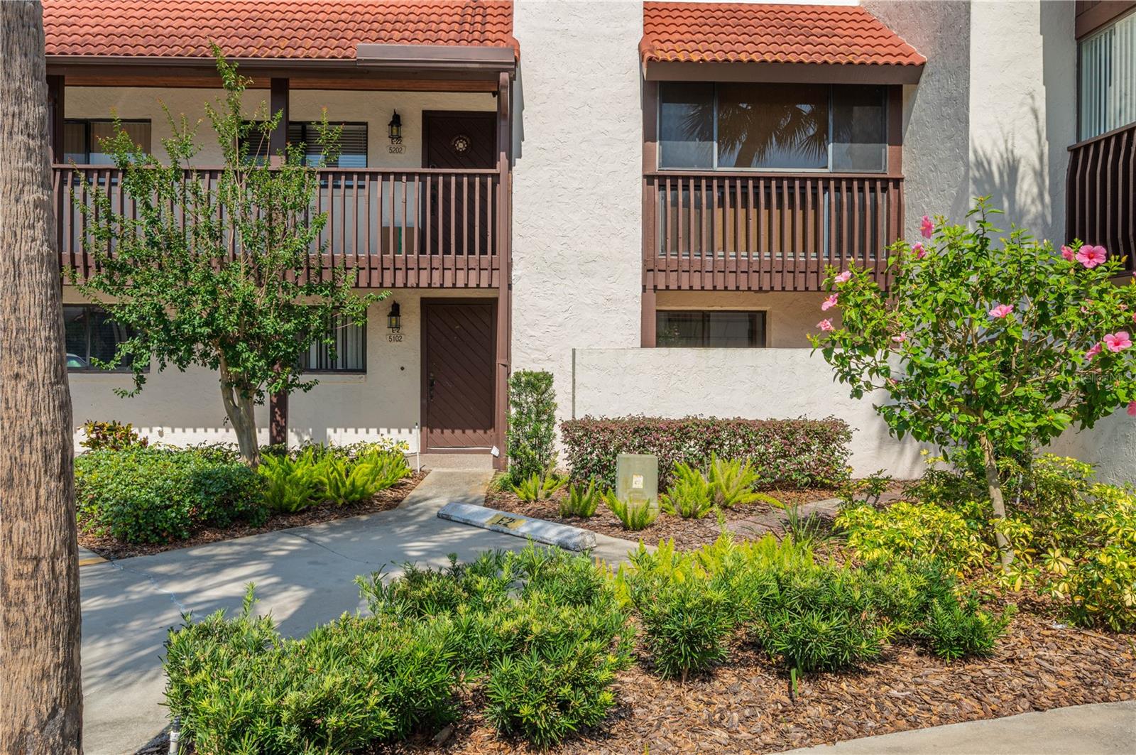 COUNTRY CLUB VILLAGE CONDO - Residential