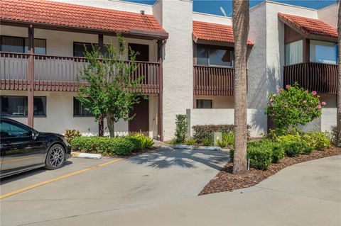 Photo of 5102 Village Court #E-2, Lake Wales, FL 33898 (MLS # P4934889)