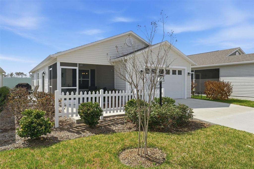 Photo of 1228 Lachapelle Lane, The Villages, FL 34762 (MLS # G5108586)