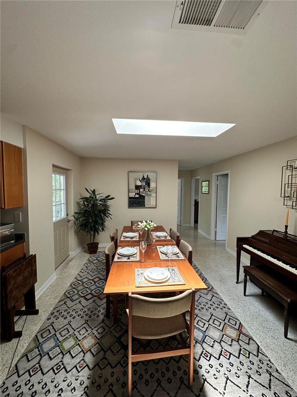 Photo of 1000 NW 39th Drive, Gainesville, FL 32605 (MLS # O6414999)