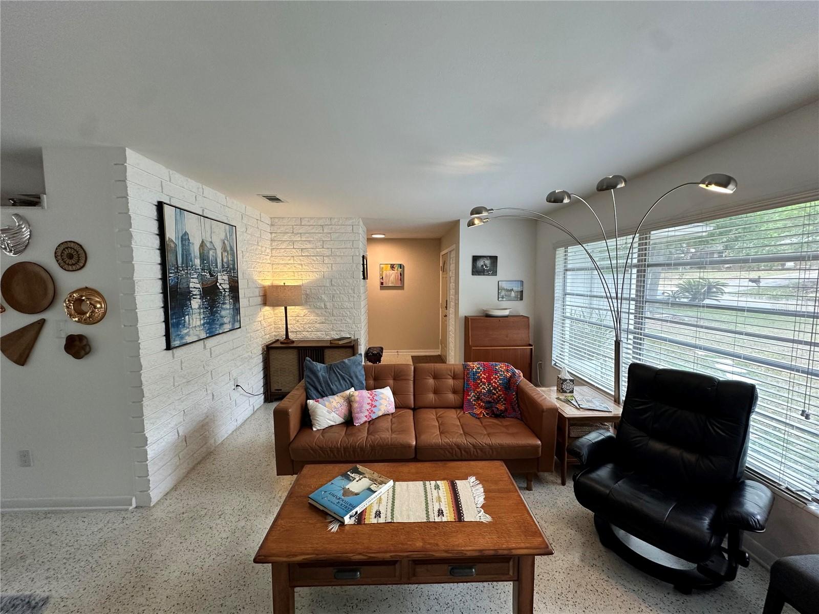 1000 NW 39TH DRIVE