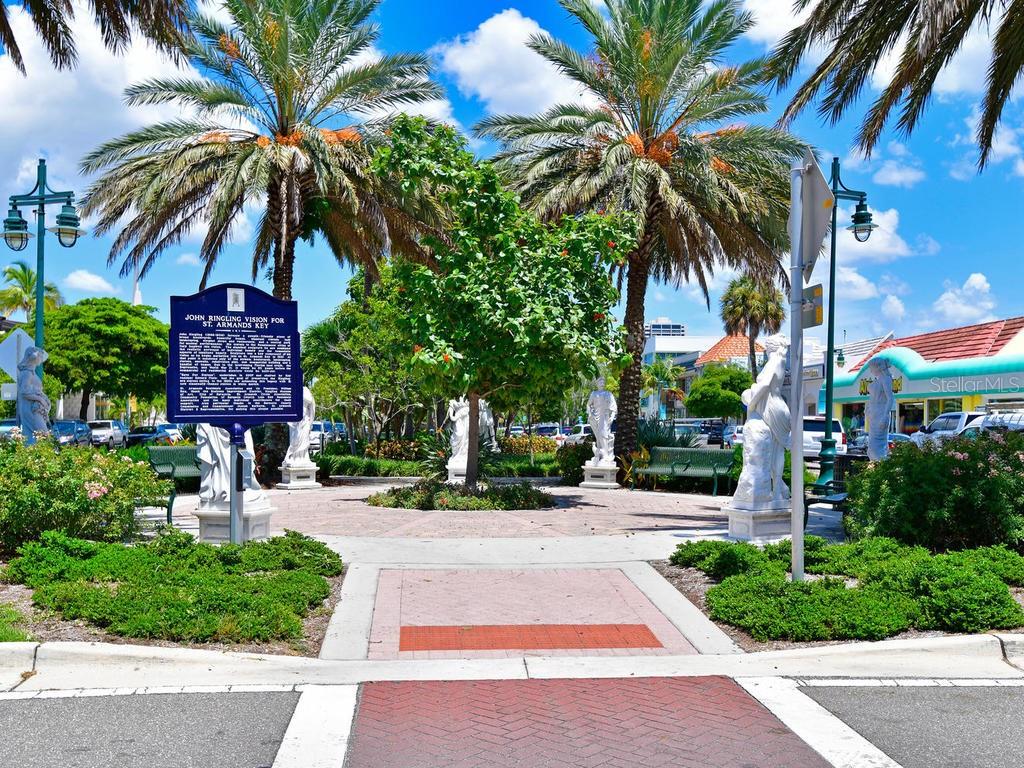 PELICAN GARDENS - Residential