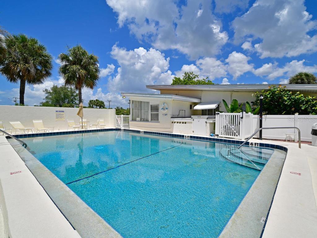PELICAN GARDENS - Residential