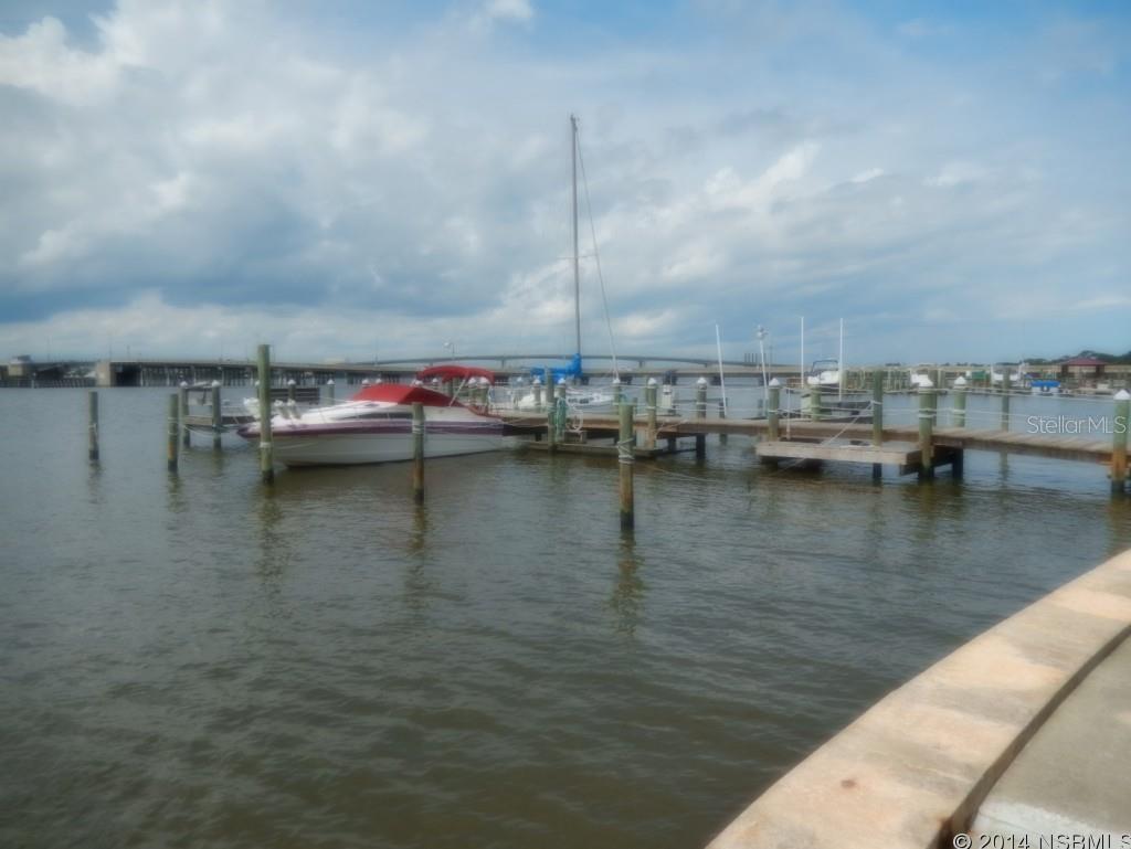 Pendleton Club Condo - Residential