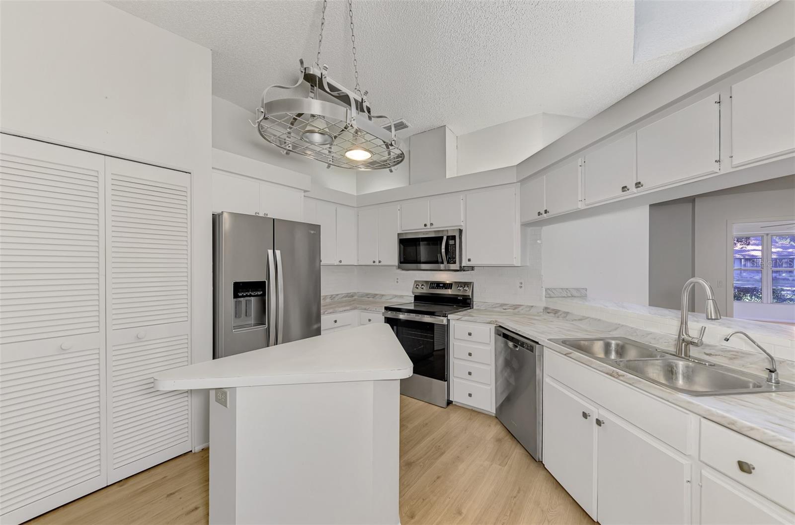 GARDEN LAKES VILLAS SEC 2 - Residential