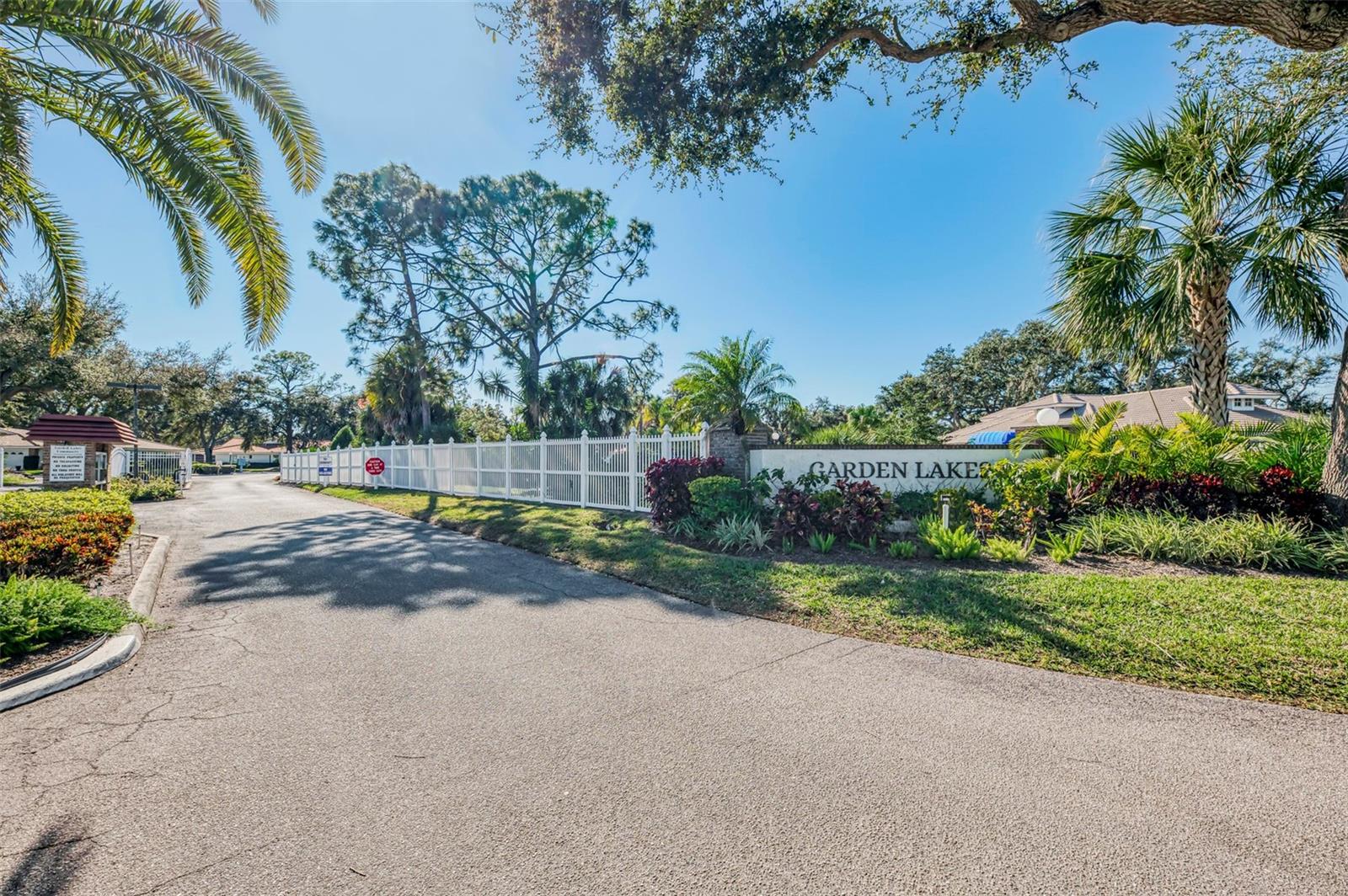 GARDEN LAKES VILLAS SEC 2 - Residential