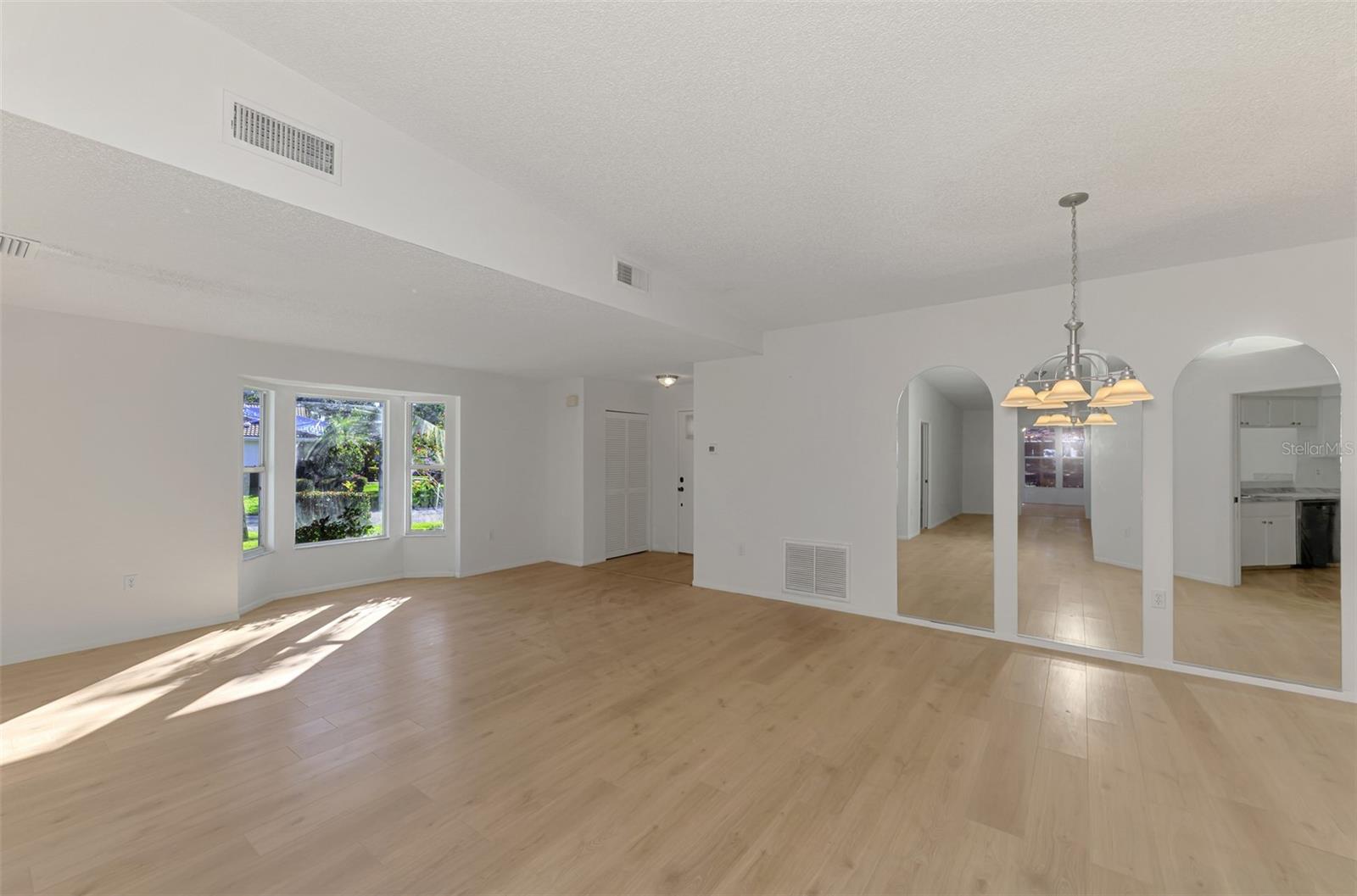 GARDEN LAKES VILLAS SEC 2 - Residential