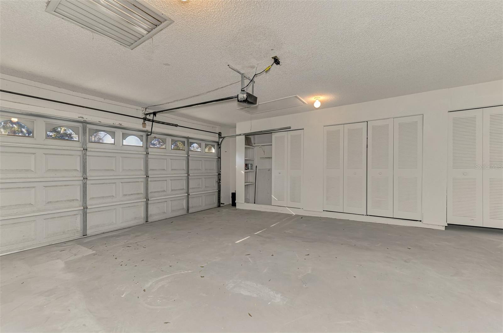 GARDEN LAKES VILLAS SEC 2 - Residential