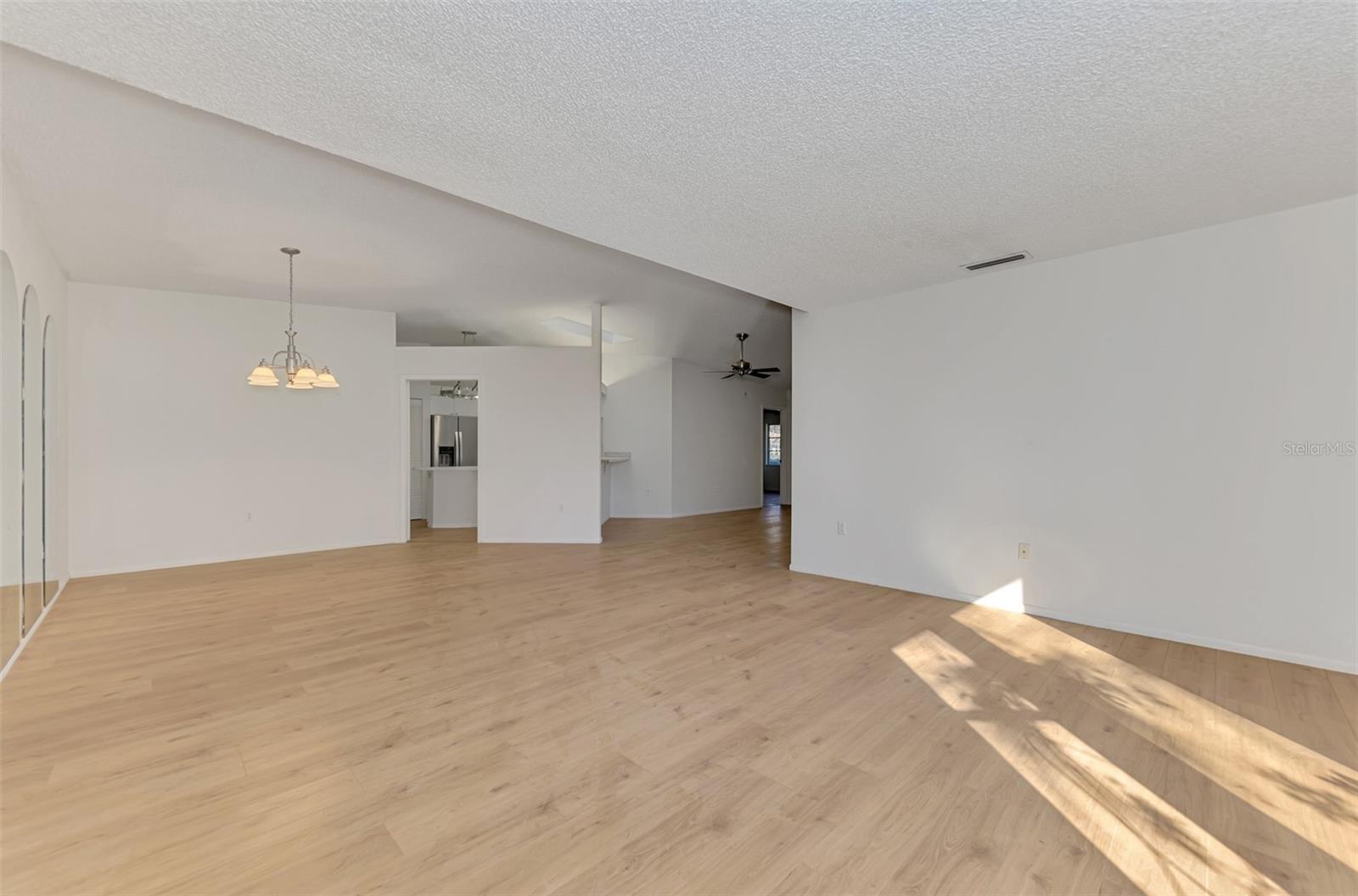 GARDEN LAKES VILLAS SEC 2 - Residential