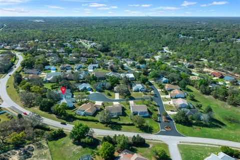 A home in LECANTO