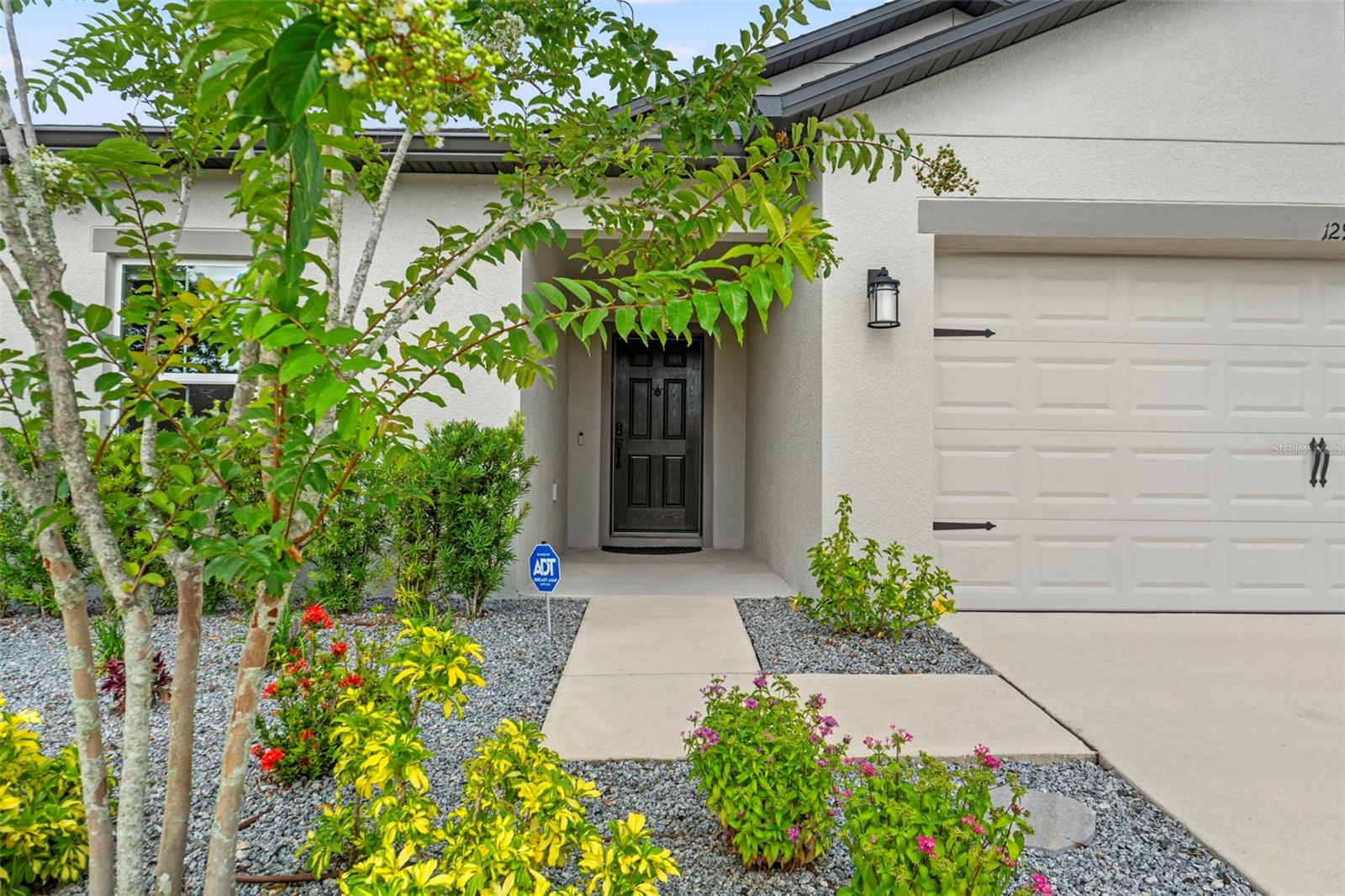 12948 CONQUISTADOR LOOP