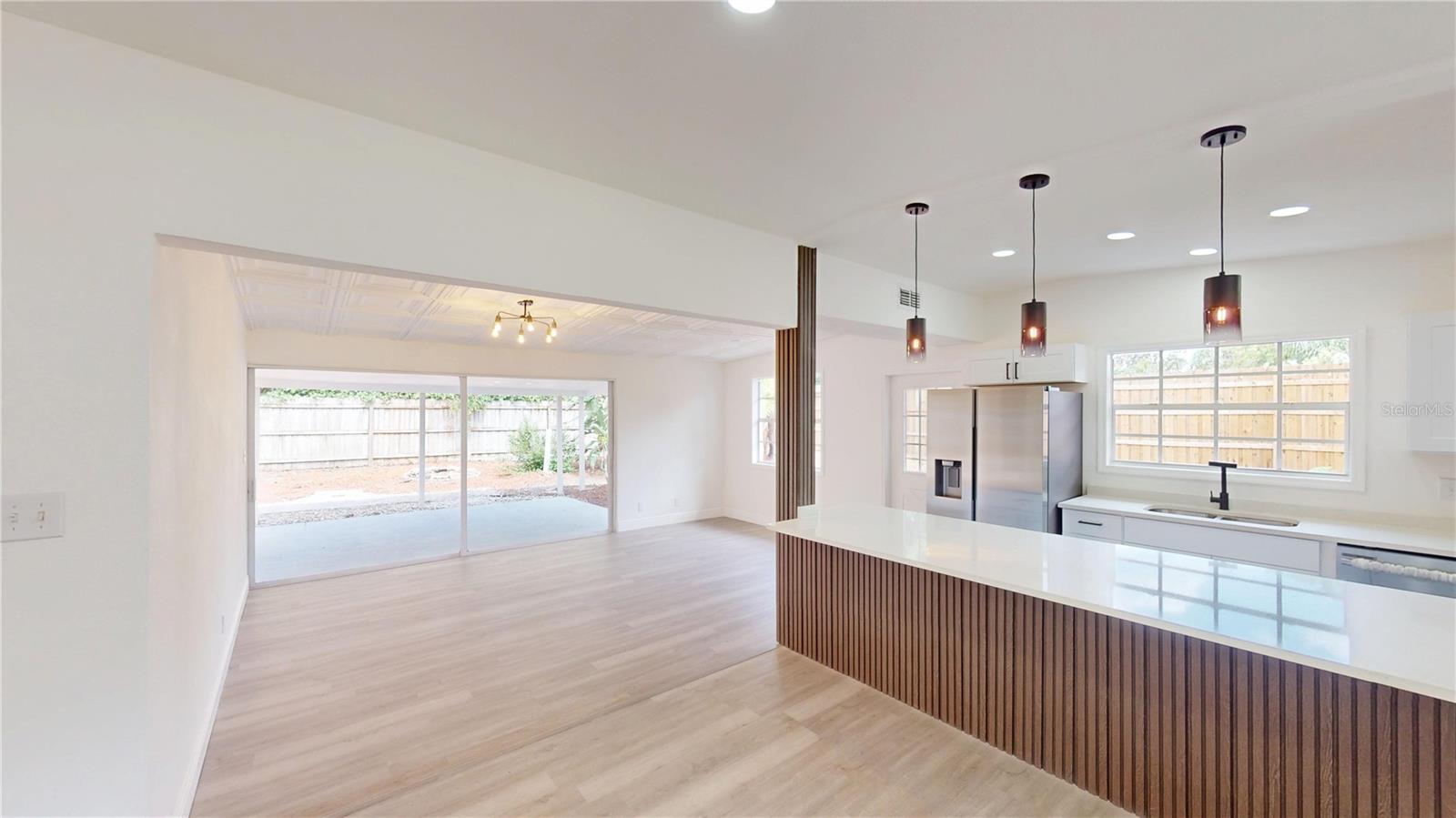 3621 DEVONSWOOD DRIVE