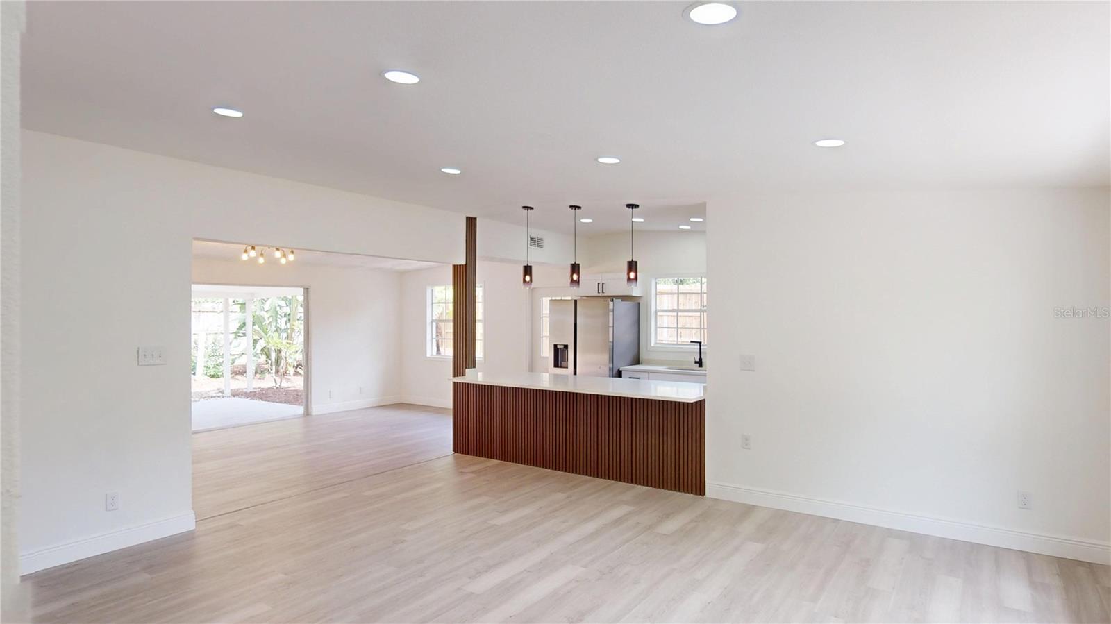3621 DEVONSWOOD DRIVE