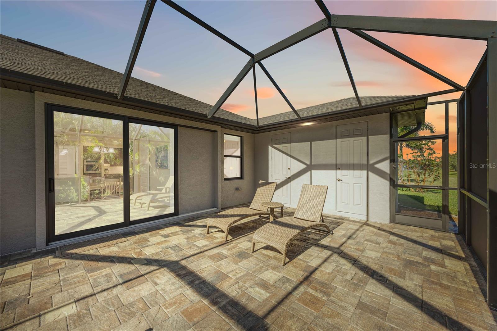 ROTONDA WEST - Residential