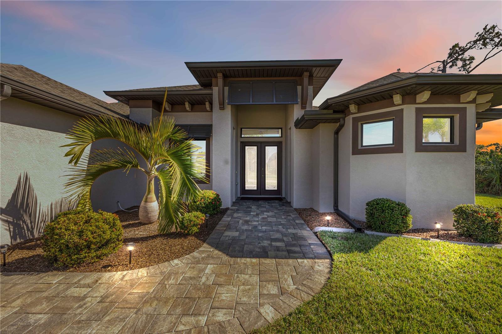 ROTONDA WEST - Residential