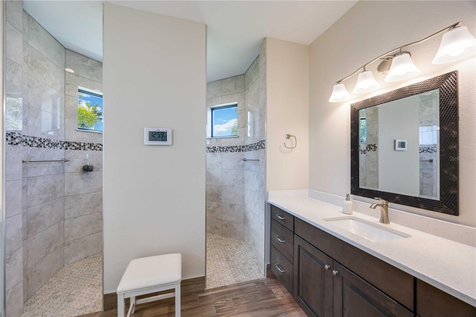 ROTONDA WEST - Residential