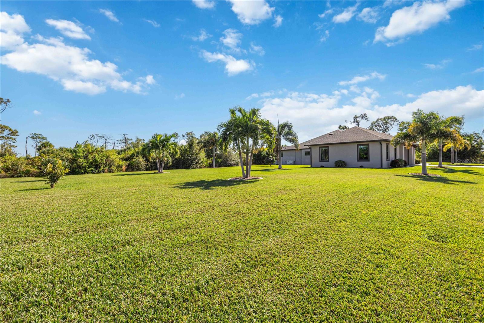 ROTONDA WEST - Residential