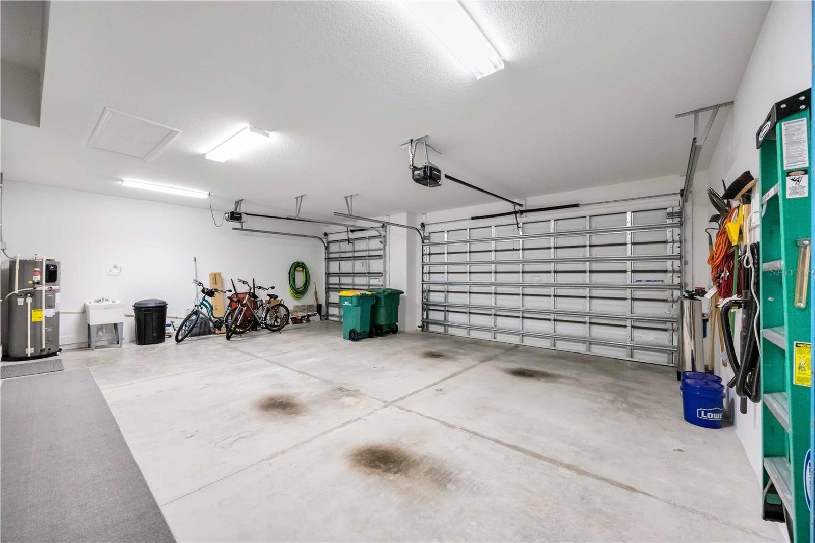 ROTONDA WEST - Residential