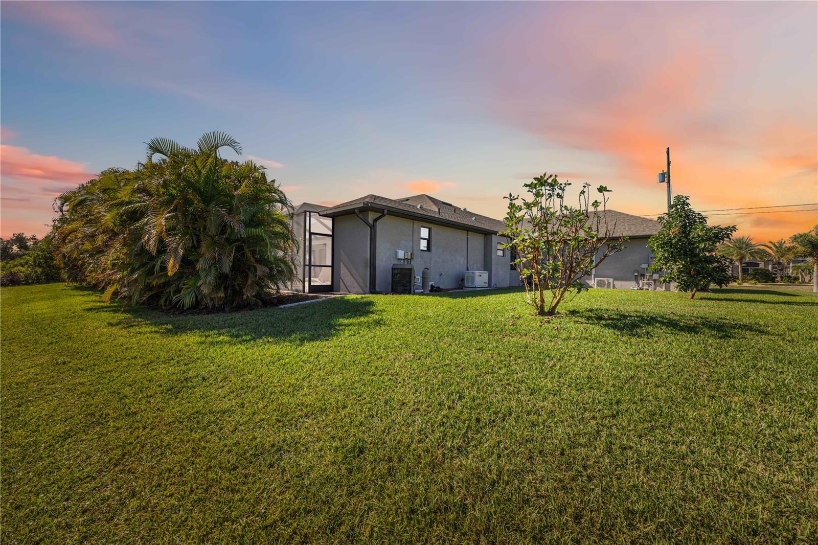 ROTONDA WEST - Residential