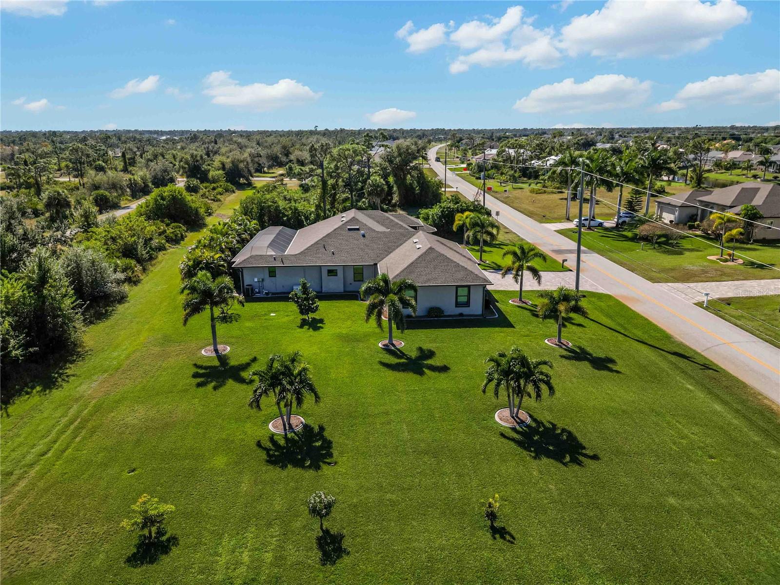 ROTONDA WEST - Residential