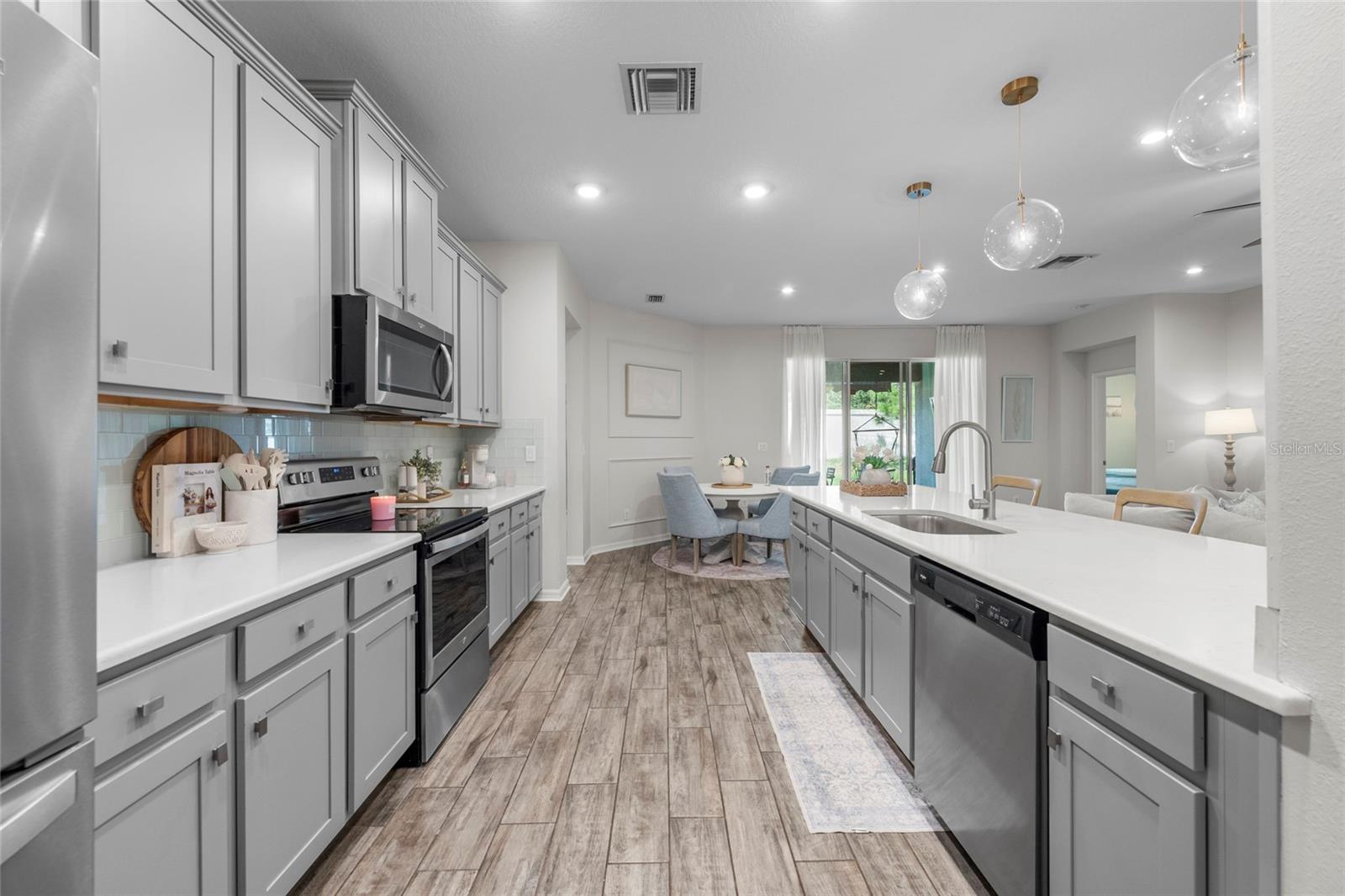 TREVESTA PH IA - Residential