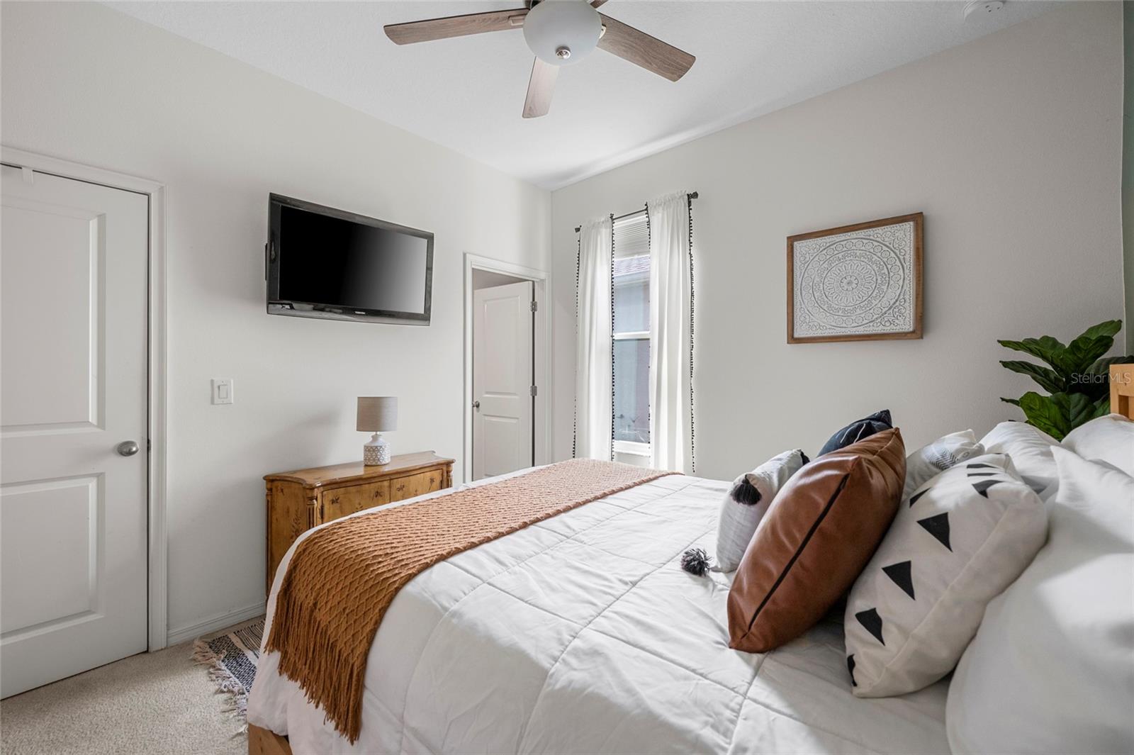 TREVESTA PH IA - Residential