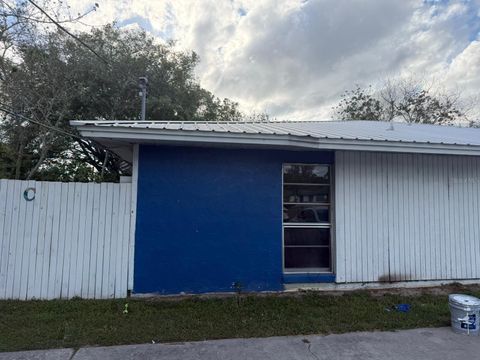 Tiny photo for 3050 SE 53rd Court, Ocala, FL 34480 (MLS # TB8507275)