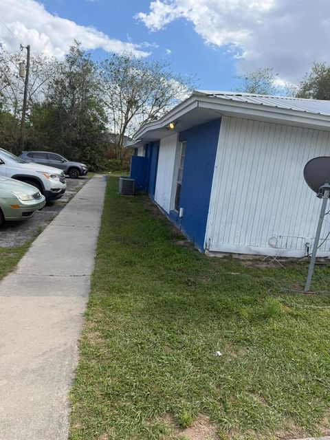 Tiny photo for 3050 SE 53rd Court, Ocala, FL 34480 (MLS # TB8507275)