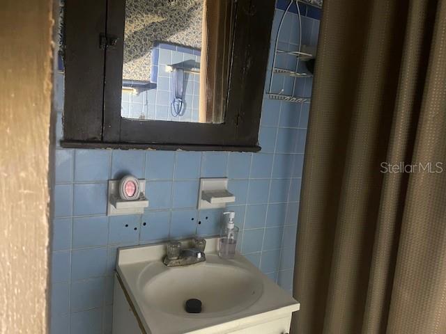 FRUITLAND HEIGHTS - Residential