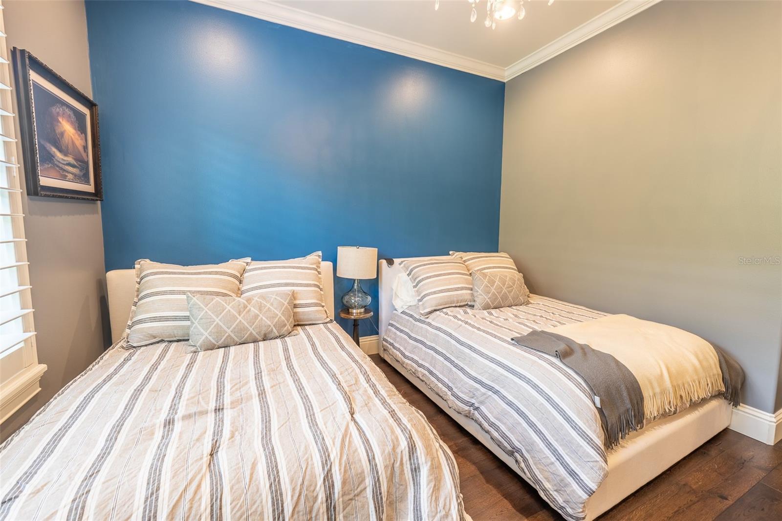 ALAQUA LAKES - Residential