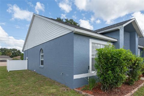 A home in DAVENPORT