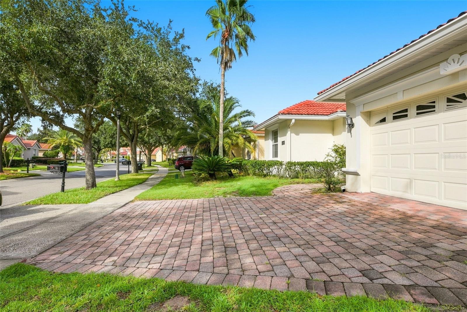 929 LASCALA DRIVE