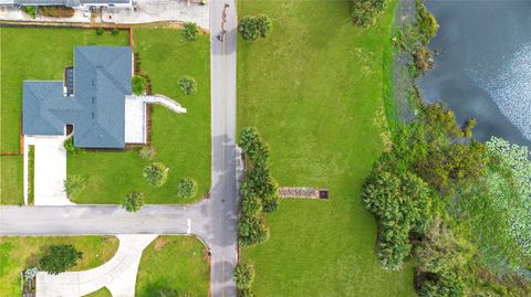 A home in EUSTIS