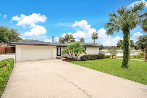 A home in EUSTIS