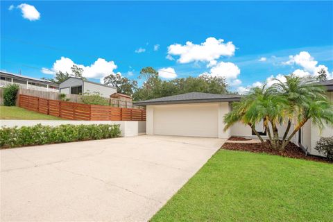 A home in EUSTIS