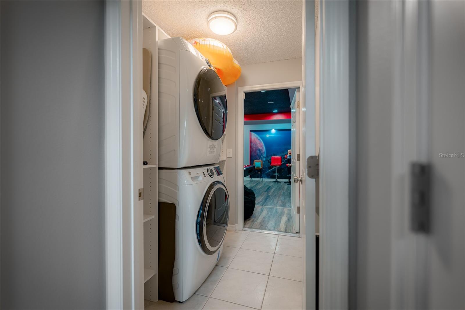 EMERALD ISL RSRT PH5A - Residential