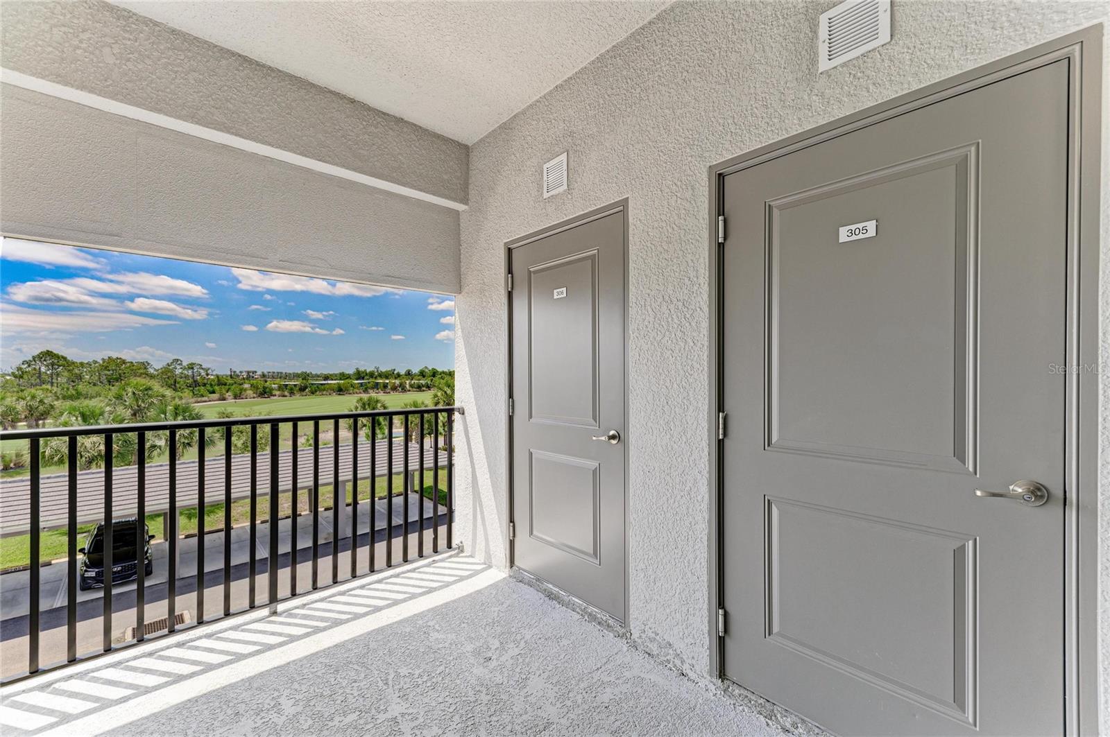 WELLEN PARK GOLF AND COUNTRY CLUB - Residential